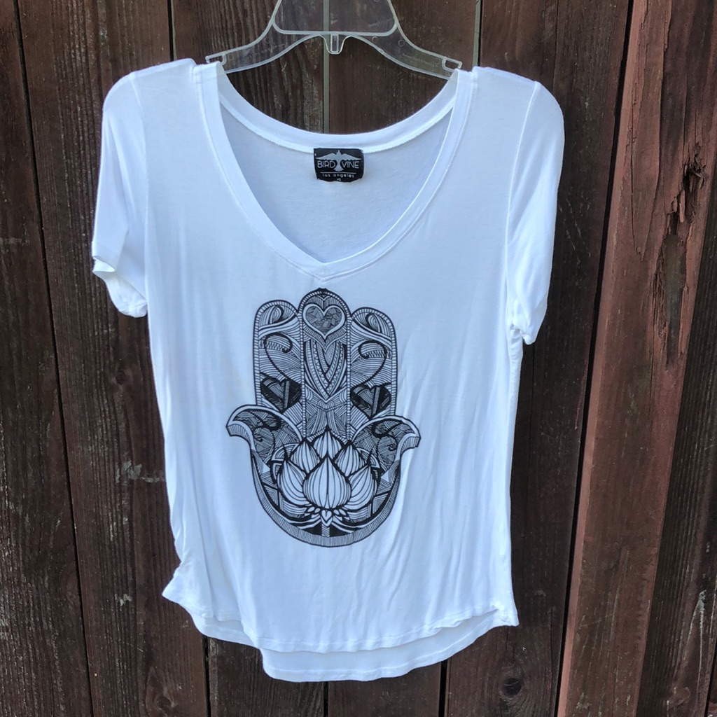 Hamsa Tee